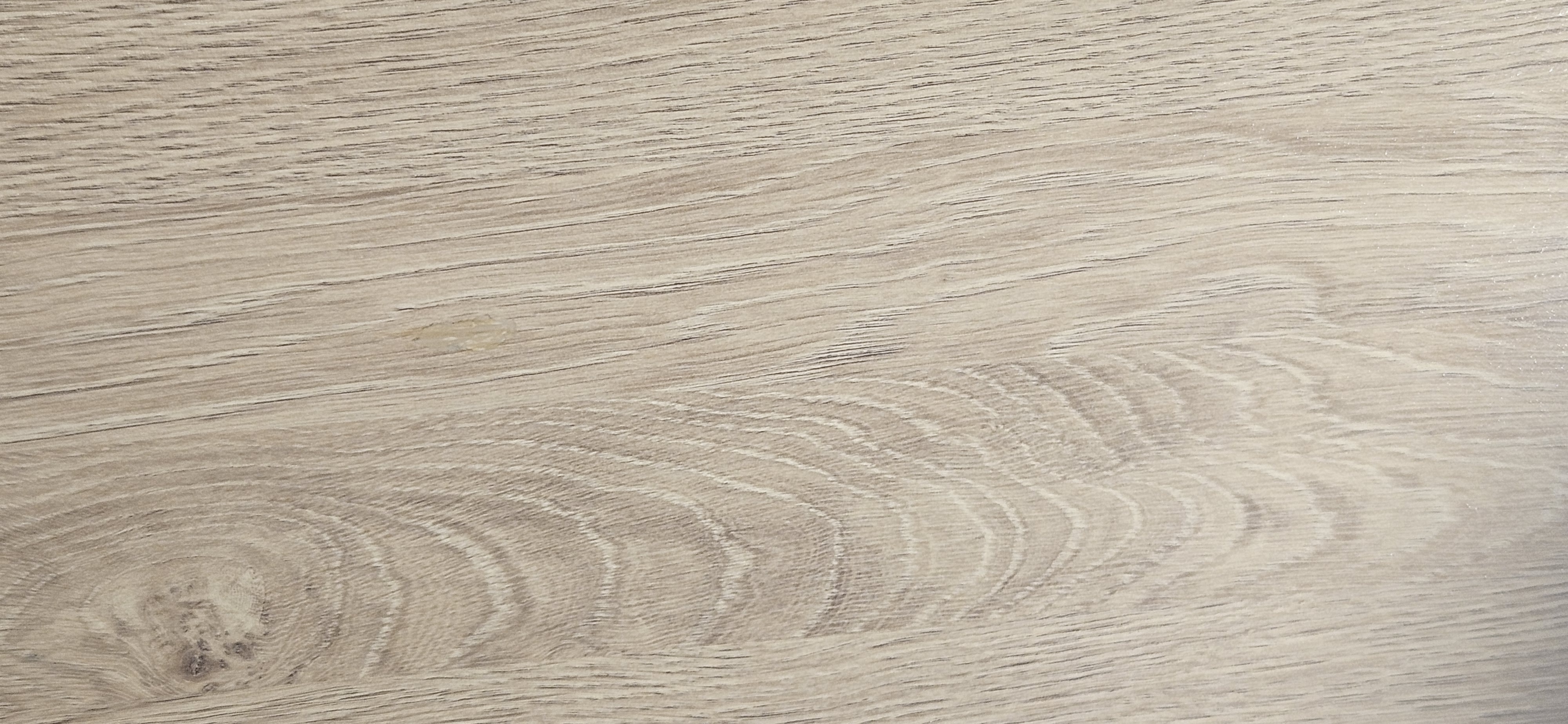 Möbelreparatur – nach der Reparatur